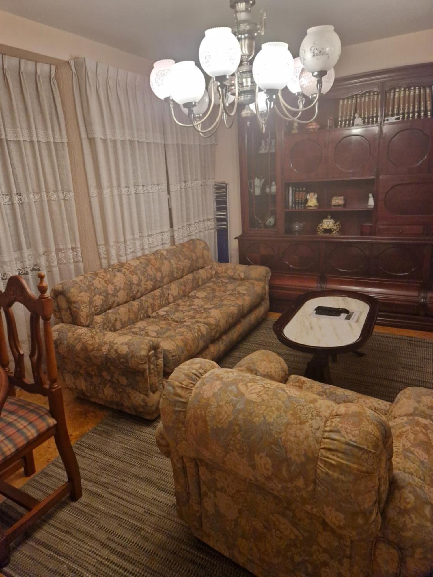 Apartamento Muy Amplio, Con Wifi Y A 12 Minutos Del Centro Gijon Exterior photo